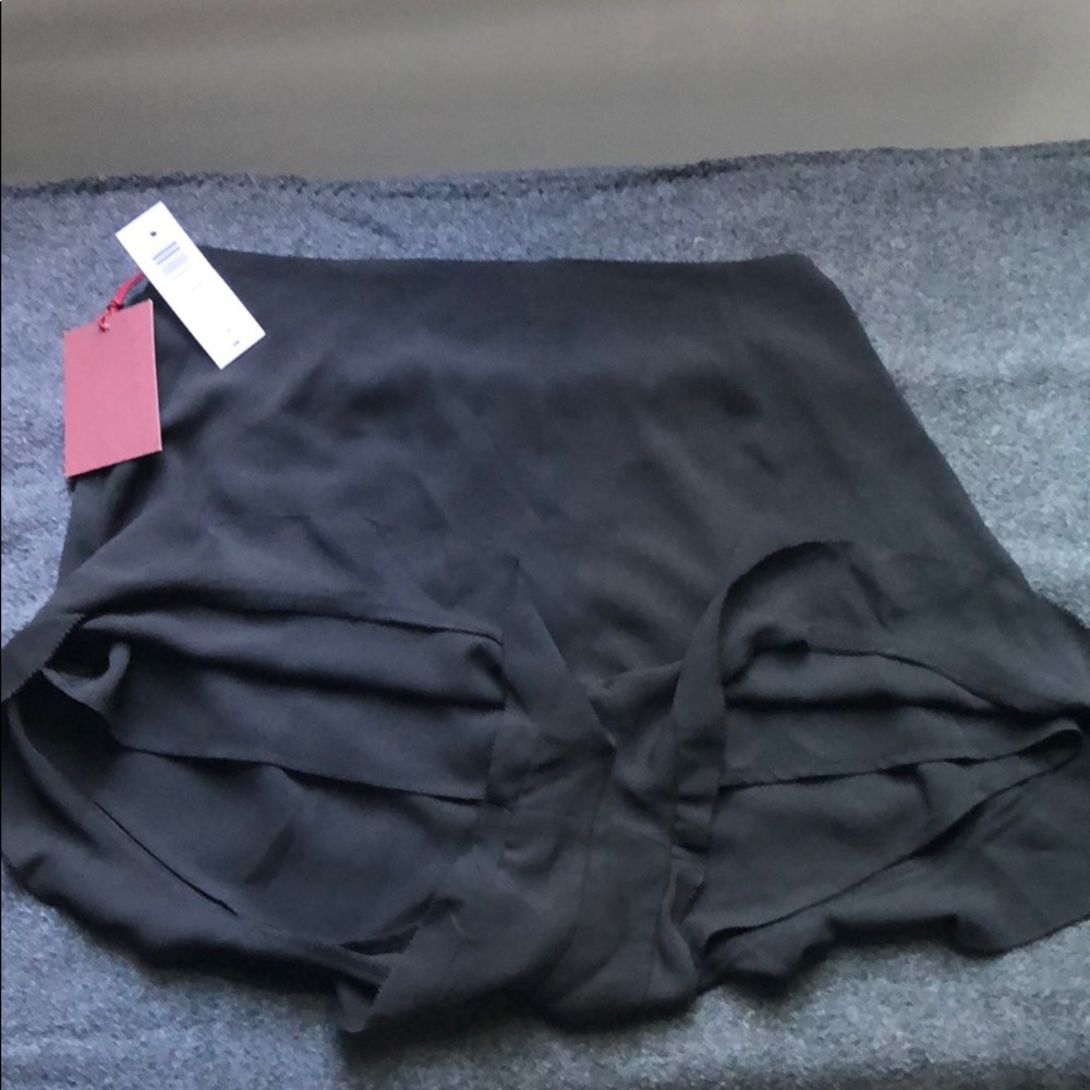 Sunday Best Starr Shorts - Picture 11 of 11